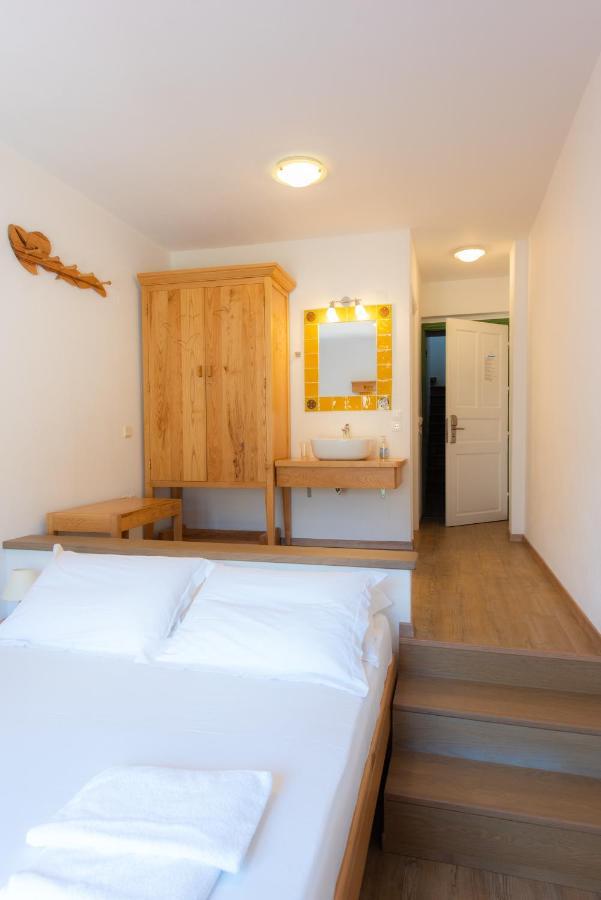 Hotel Margado Kamares  Zewnętrze zdjęcie